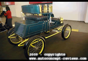 Stanley Steamer 1903